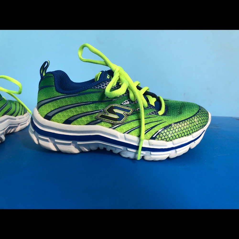 Boys skechers gel infused sneakers